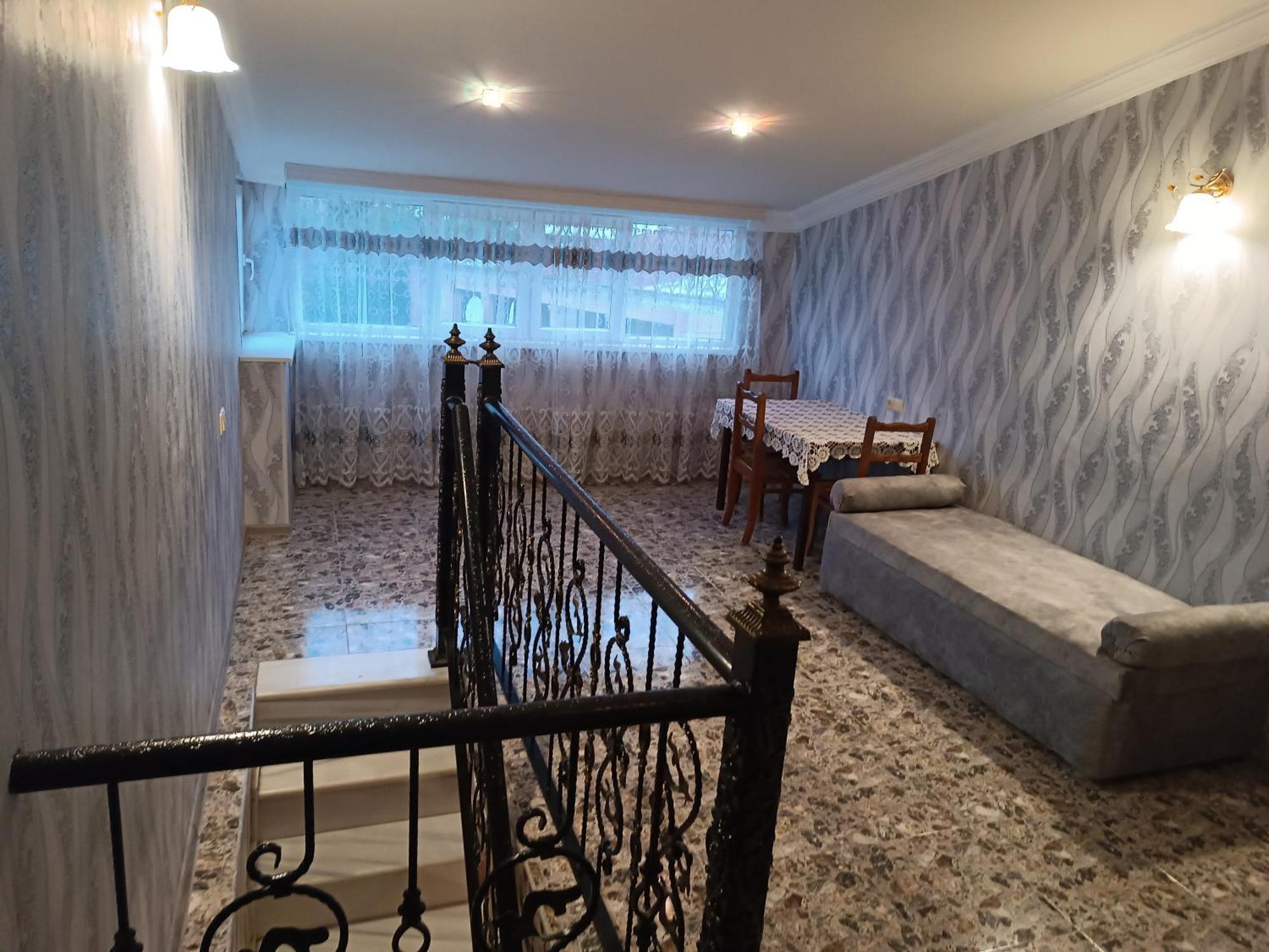 Light House Hotel Kutaisi Luaran gambar